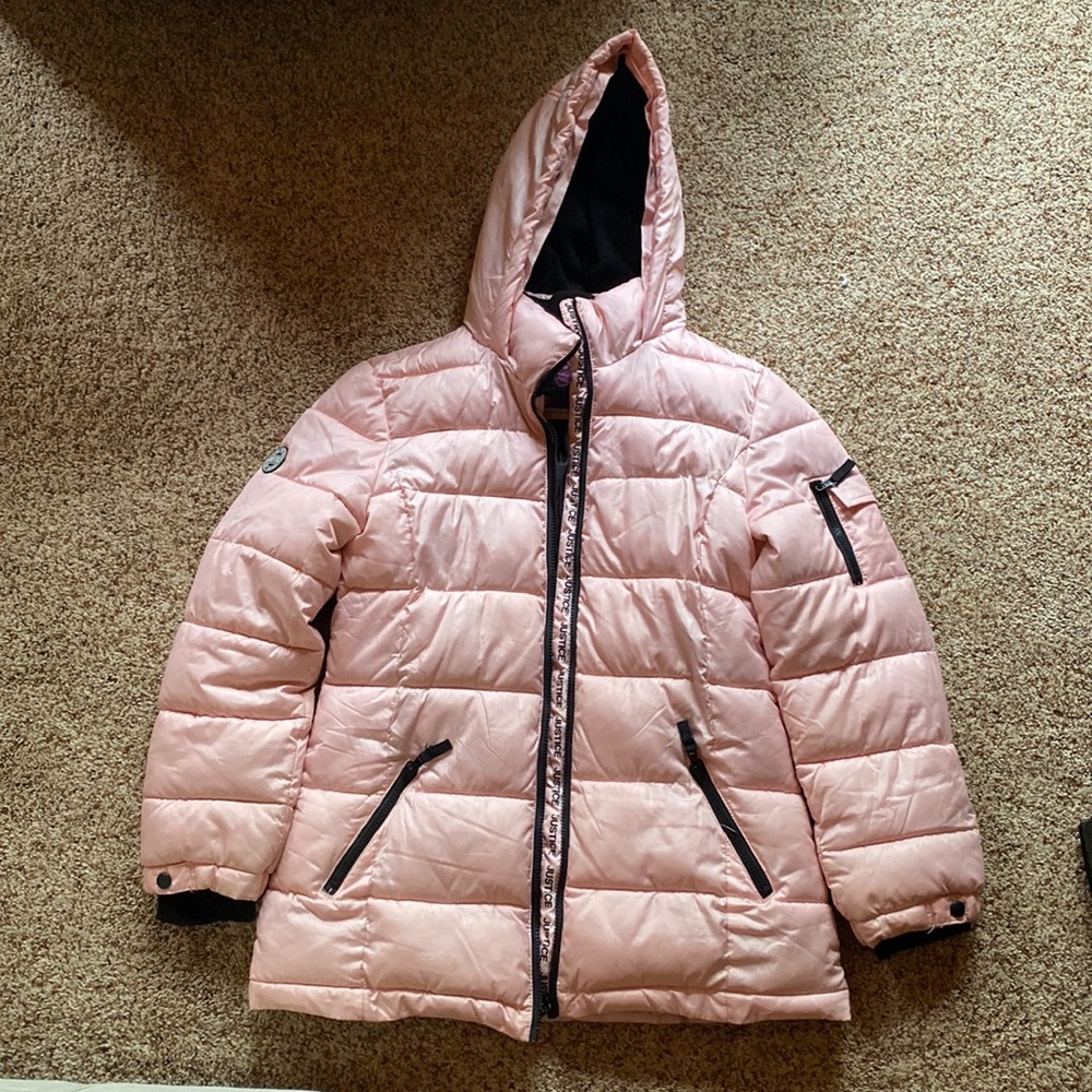 JUSTICE brand light pink puffer winter jacket. Size 18/20 girls.
